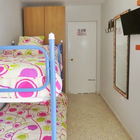 Bed & Breakfast Station2b Malaga